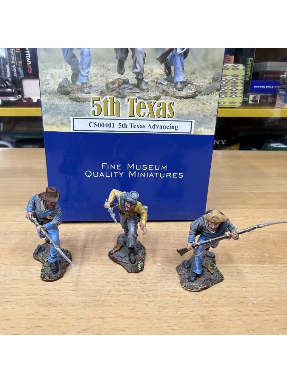 Collectors Showcase CS00401 5th Texas Advancing Civil War 54mm 3pc Boxed